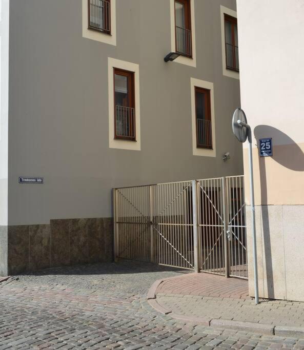 Luxury Apartment With A Balcony And View In Riga Old Town 외부 사진