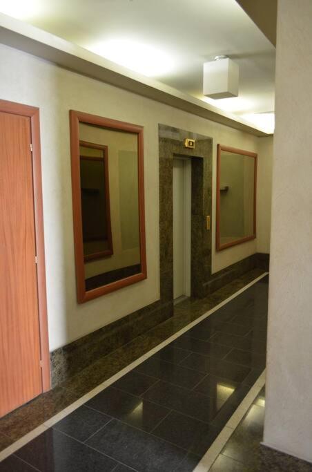 Luxury Apartment With A Balcony And View In Riga Old Town 외부 사진