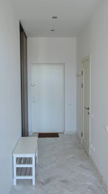 Luxury Apartment With A Balcony And View In Riga Old Town 외부 사진